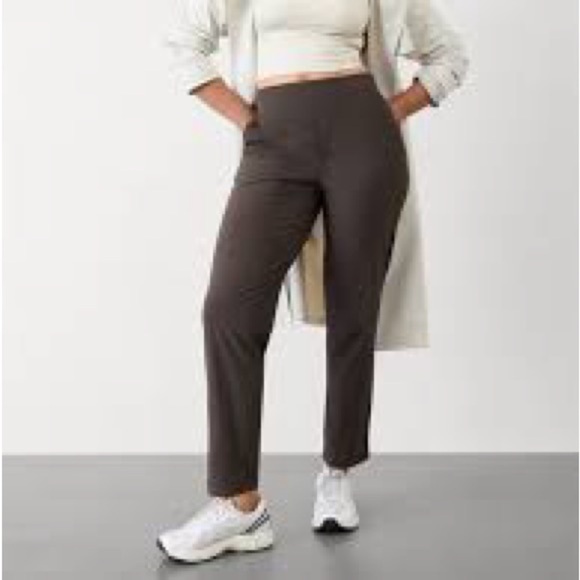 NWT Athleta Endless High Rise Pants in Truffle - Size 10 - Picture 3 of 10